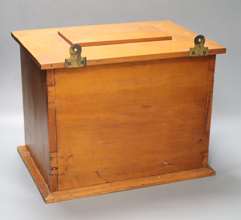 A Community silver plated canteen in three drawer pine chest, 36cm